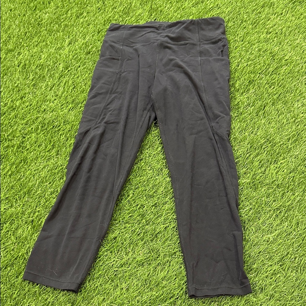 Athleta Girl Capri Leggings